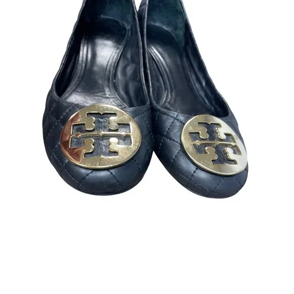 Tory Burch Womans Black Leather quilted  2.5" Slip on heels Sz 6 SKU 9532 - Picture 10 of 14